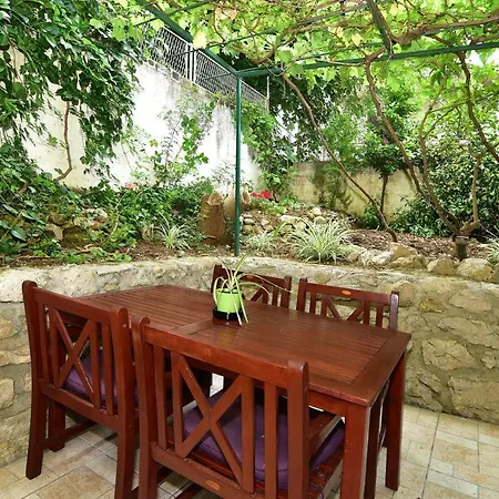 Apartments Anica & Gabriela Makarska Exterior photo