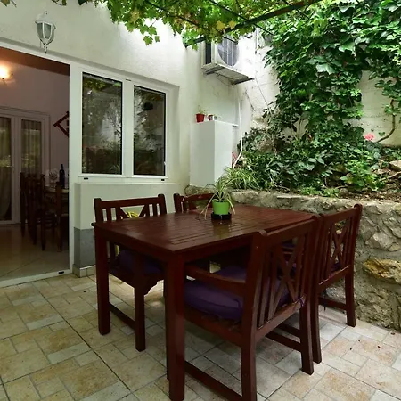 Apartments Anica & Gabriela Makarska Exterior photo