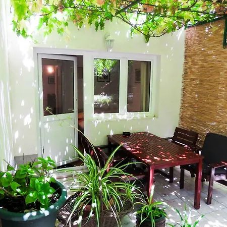 Apartments Anica & Gabriela Makarska Exterior photo