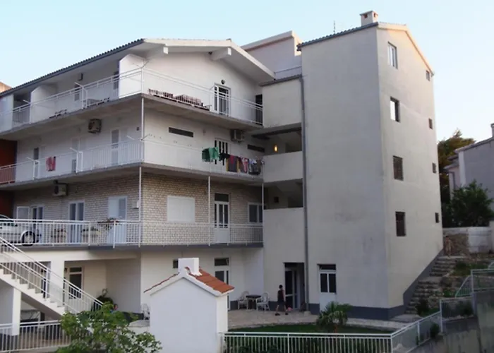 Apartments Anica & Gabriela