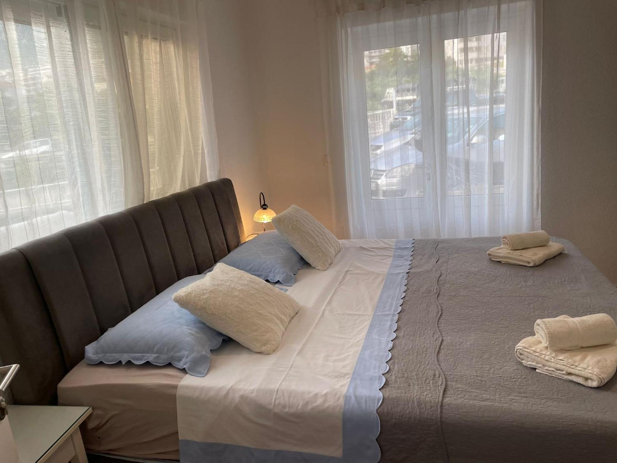 Anica & Gabriela Apartment *