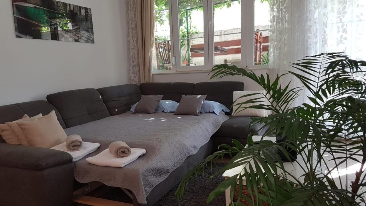 Apartment Anica & Gabriela *